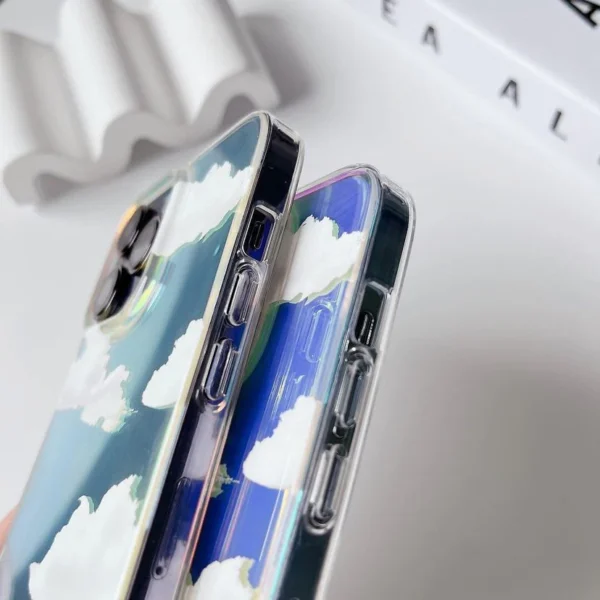 Cloud holographic case for iPhone - Image 3